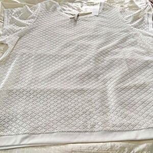 TOP, "EYELET" CUTOUTS, ALMOST WHITE, SIZE 5X, ROUND NECK, SHORT SLEEVES, POLYEST